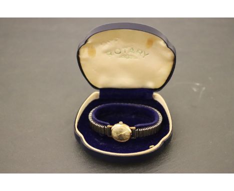 Boxed Ladies 9ct Rotary Watch