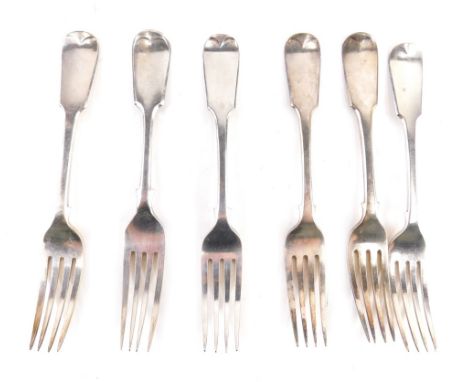 A set of four George IV table forks, fiddle pattern, another silver fork and a plated fork, various marks. 8oz. (a quantity)