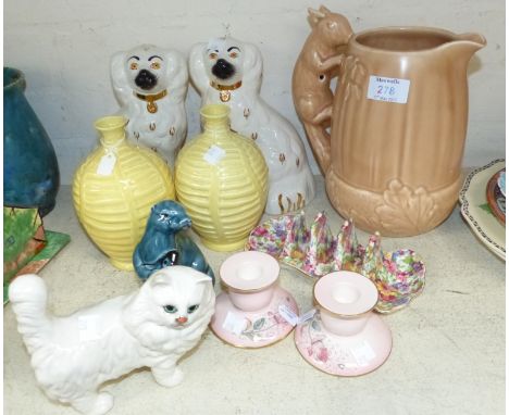 A selection of Art Deco decorative ceramics