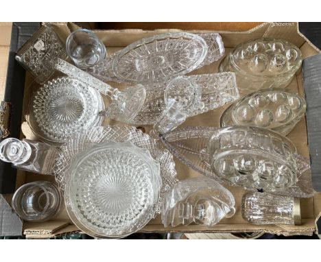 A mixed lot of glass to include jelly moulds; pressed glass boat trough vases; side plates etc