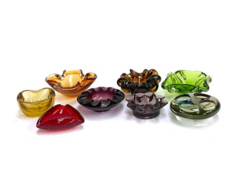 A collection of heavy vintage art glass ashtrays and vases, to include Whitefriars red bubble glass; Murano four section vase