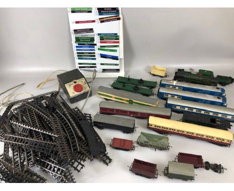 Model Railway, collection of Tri-ang railway items to include an engine, boogie wagons, coaches and track  