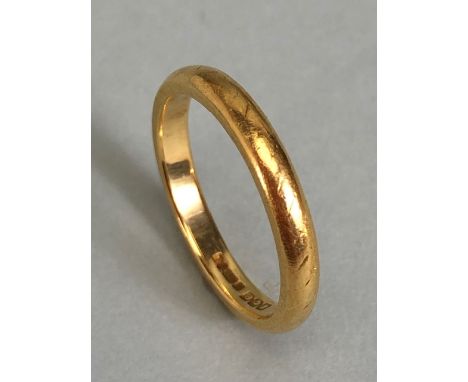 18ct Gold Band approx 3.1g & size 'K' 