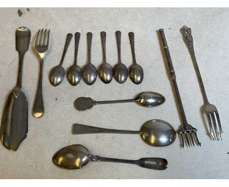 A group of hallmarked silver flatware, comprising a set of six coffee spoons, two teaspoons, an Irish fish kife, a small fork