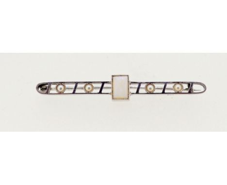 An Art Deco 9ct white gold brooch set pearls and opal, 4.5cm long 