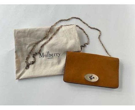Mulberry Light Tan Leather Shoulder/Clutch Bag, with gilt-tone hardware, postman's lock, chain shoulder strap, patch pocket t