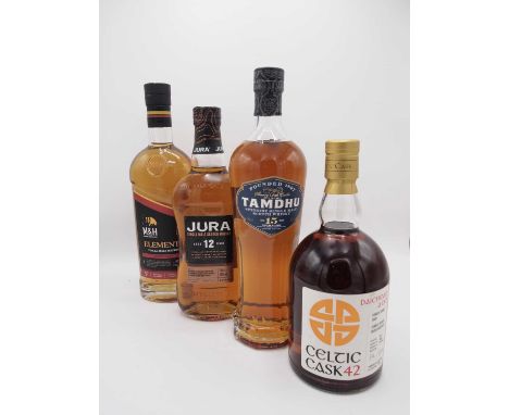 Jura 12YO (1)Tamdhu 15YO (1)Celtic Cask Daichead a Do (42), bottled 2022 (1)M&H Elements Single Malt Whisky (Israel) (1)The p