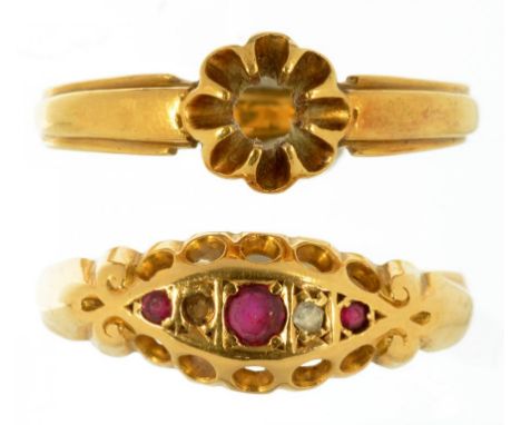 A RUBY AND DIAMOND RING IN 18CT GOLD, BIRMINGHAM 1910 AND AN 18CT GOLD RING SHANK, 4.6G