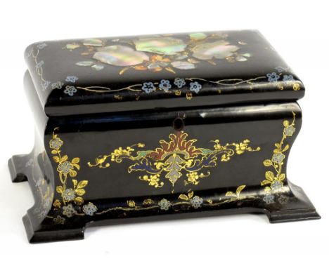 A VICTORIAN MOTHER OF PEARL INLAID PAPIER MACHE TEA CADDY OF BOMBE FORM, PAINTED AND GILT WITH FLOWERS, THE DIVIDER INTERIOR 