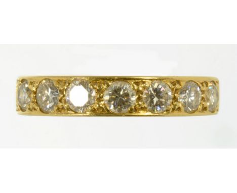 A DIAMOND RING, IN 18CT GOLD, SHEFFIELD 1978, 3.9G