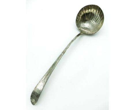 GEORGE III STERLING SILVER SOUP LADLE. DUBLIN 1771