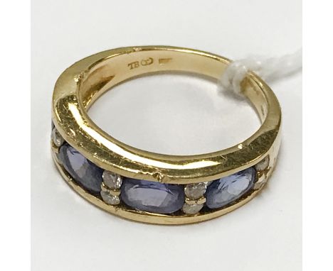 18CT YELLOW GOLD TANZANITE OR TOURMALINE DIAMOND RING SIZE M