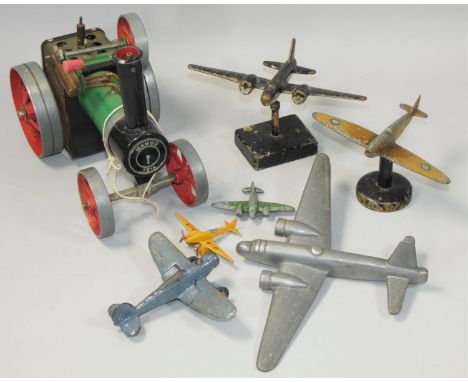 A Mamod TE1A traction engine, together with five scratch built model airplanes including a Wellington Bomber and also a die-c