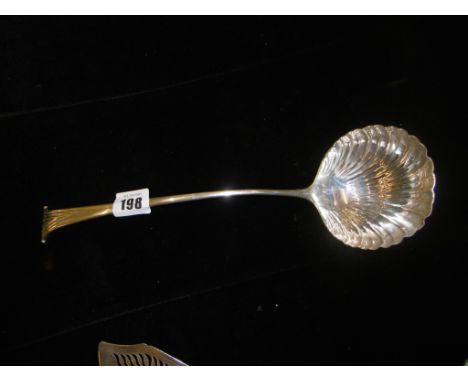 A GEORGE II PERIOD HM SILVER ONSLOW PATTERN SOUP LADLE WITH SHELL BOWL, LONDON 1757, MAKERS MARK INDISTINCT POSSIBLE JAMES TO