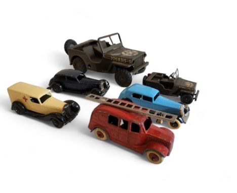 Dinky 25h Streamlined fire engine, 30b Rolls Royce, 30c Daimler, Triang Jeep, etc, all playworn 