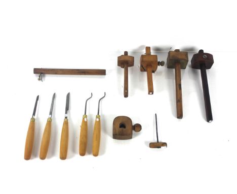 A box of gun stockers chequering tools etc.