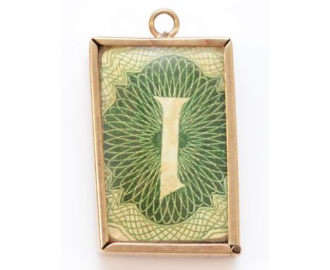 A 9ct gold vintage bank note charm, in case of emergency break glass engraved to the bottom, 23mm x 15mm, 2.8g 