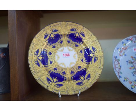 A good Royal Worcester cabinet plate, heavily gilt, 27cm diameter.