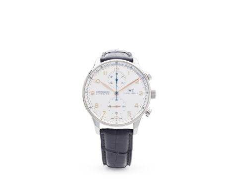 IWC: a steel wrist watch Chronograph Automatic model, stainless steel case, automatic movement, round white dial with applied