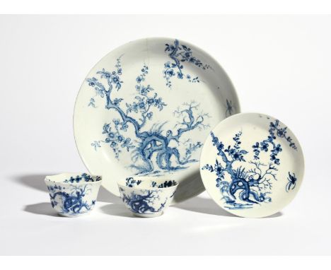 Two Worcester blue and white teabowls and a saucer  c.1755-58, one of the teabowls of octagonal form, and a large saucer dish