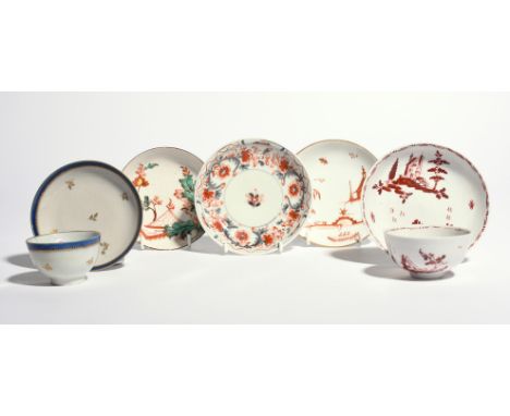 Five Italian saucers and two teabowls  c.1760-80, a Cozzi saucer painted with blue and red flowers, another with a monochrome