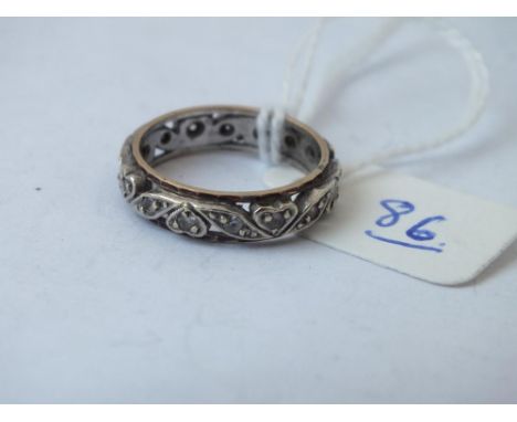 9ct white gold eternity ring, size K, 3.2g     