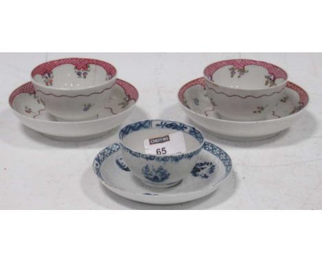 An 18th century Worcester blue and white tea bowl and saucer; two New Hall tea bowls and saucers (6)worcester tea bowl - has 