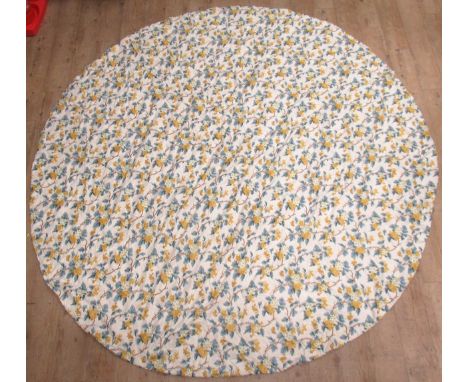 A Colefax &amp; Fowler chintz lined and interlined tablecloth, for a circular table; together with a patchwork quilt (2)250cm