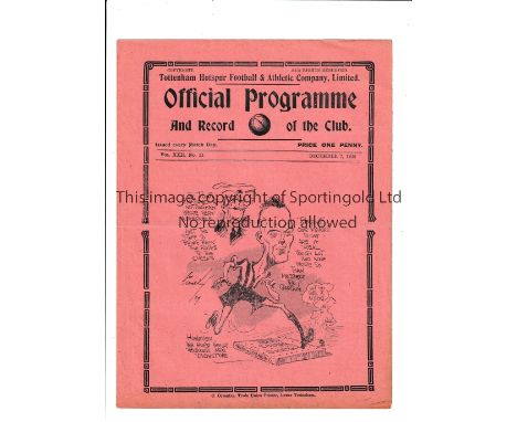 TOTTENHAM HOTSPUR Programme for the home League match v Reading 7/12/1929, slight horizontal crease. Generally good