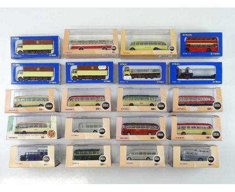 A quantity of OO scale buses, lorries etc. by OXFORD DIECAST and B-T MODELS - VG/E in G/VG boxes (20)