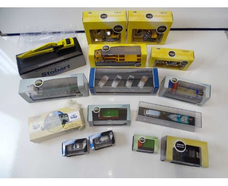 A group of mostly 1:76 scale diecast cars and lorries by OXFORD DIECAST and others - VG in G/VG boxes (15)