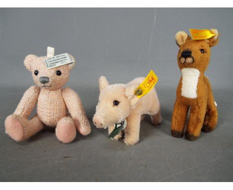 Steiff - Three Steiff Mini Bears comprising # 034008 Amelia white tag in ear, # 033261 Pig and 112256 Small Fawn, both with y