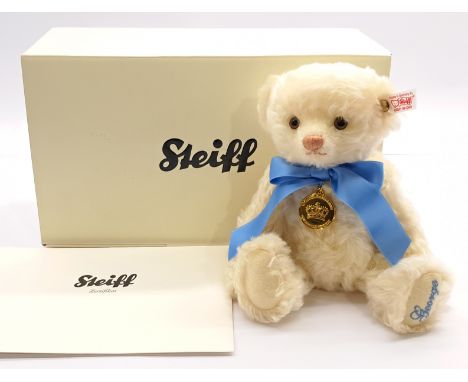 Steiff Royal Baby Bear, Prince George, exclusive to Danbury, white tag 664113, Limited Edition to the Year 2013, white mohair