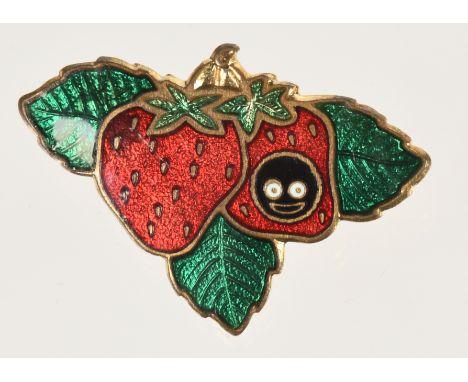 Robertson's Golly Badge, Pre-War, Strawberry Fruit, impressed MILLER 118 BRANSTON ST B'HAM REGD 768905, golly head amongst 2 