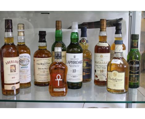 TWELVE BOTTLES OF WHISKY  to include Glen Moray, Bowmore Legend, Glenlivet Scotch Whisky etc (12)