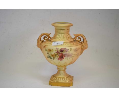 Fine early 20th century Royal Worcester vase, the blush ground finely painted with flowers, possibly by Edward Raby, the vase