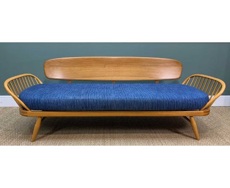 MID-CENTURY ERCOL STUDIO COUCH 355, natural finish, 205cms wide across the armsProvenance: consigned via West WalesComments: 
