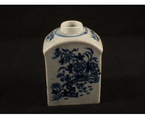 A Lowestoft Fence pattern tea caddy, height 4"