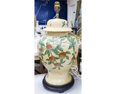   A ceramic baluster lamp48cm 