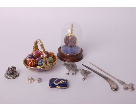 House of Faberge: spring egg basket, enamelled basket and ten eggs (with certificate); Franklin Mint: Barack Obama Presidenti