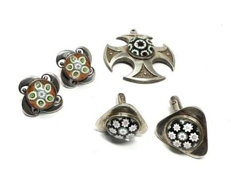 A Scottish silver pendant, earrings and cufflinks by Caithness Glass (48g) 