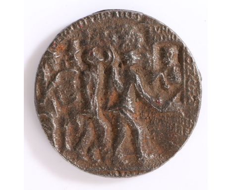 Cast bronze medal by Karl Goetz commemorating the sinking of the SS Lusitania in 1915, obverse with a crowd of men clamouring