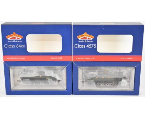 Two Bachmann Branch-Line 00 gauge model railway locomotives comprising Class 64xx Pannier Tank 6407 GWR Green 31-635 and Clas