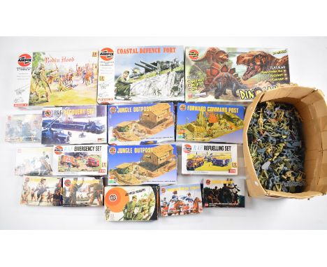 Fifteen Airfix 1:72 scale plastic model kits to include Jungle Outpost 03382, Costal Defence Fort 06706, RAF Recovery 03305 a