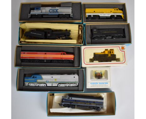 Eight Athearn and similar HO scale American diesel locomotives to include Alco PA-1 Southern Pacific, GP-40 CSX and F-7A Rio 