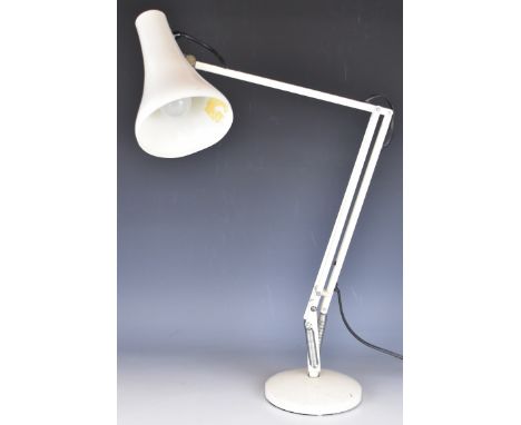 Herbert Terry and Sons mid century modern 90 Anglepoise lamp, maximum height 87cm