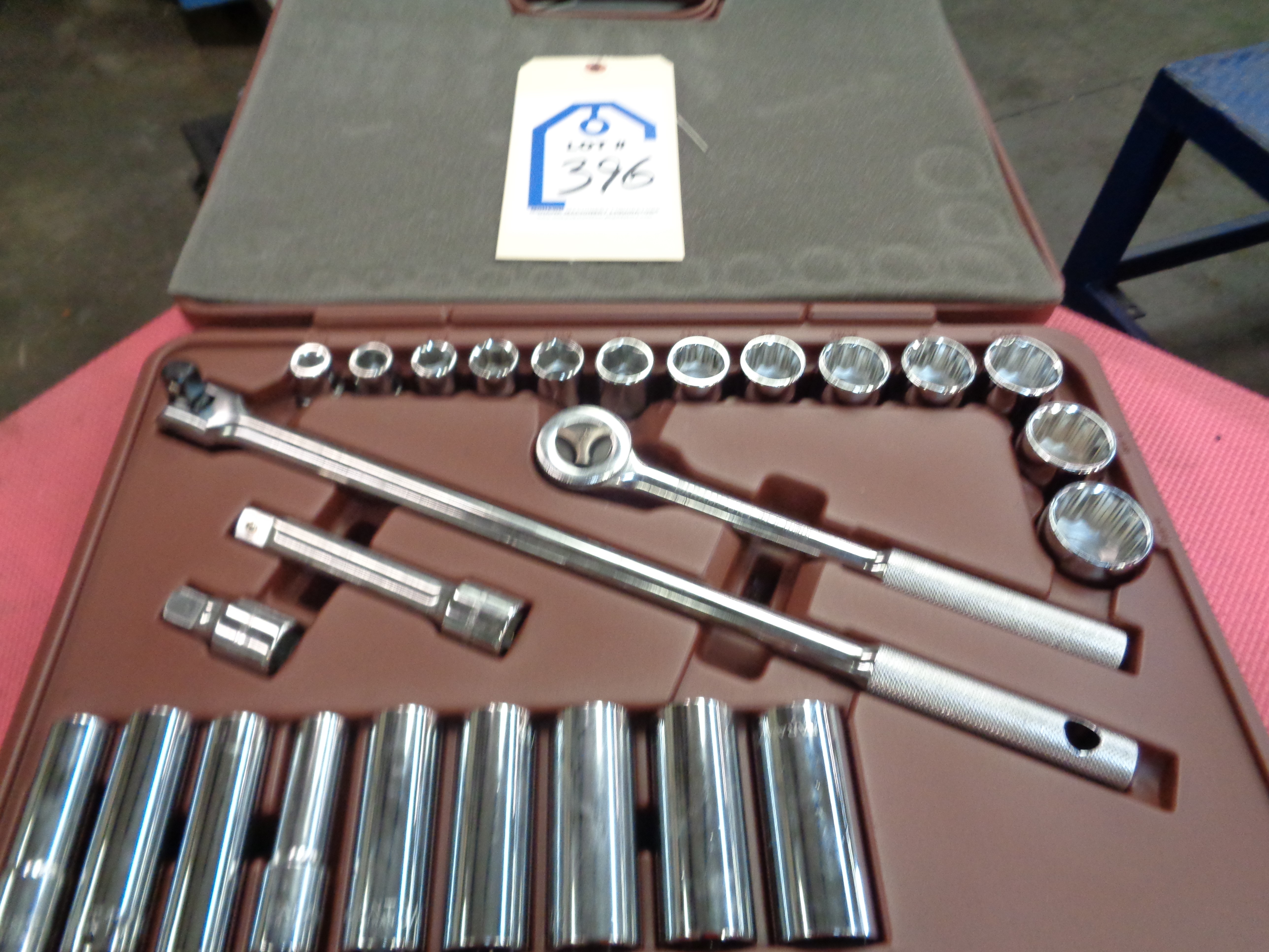 SnapOn QC4R600 Torque Wrench, Paramount 1/2" Drive Socket Set, 36" x