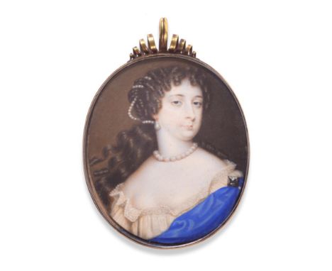  ~ Nicholas Dixon (1625-1725) Portrait of Alice Fanshawe, with brown hair adorned with pearls Oval, 6.4cm  