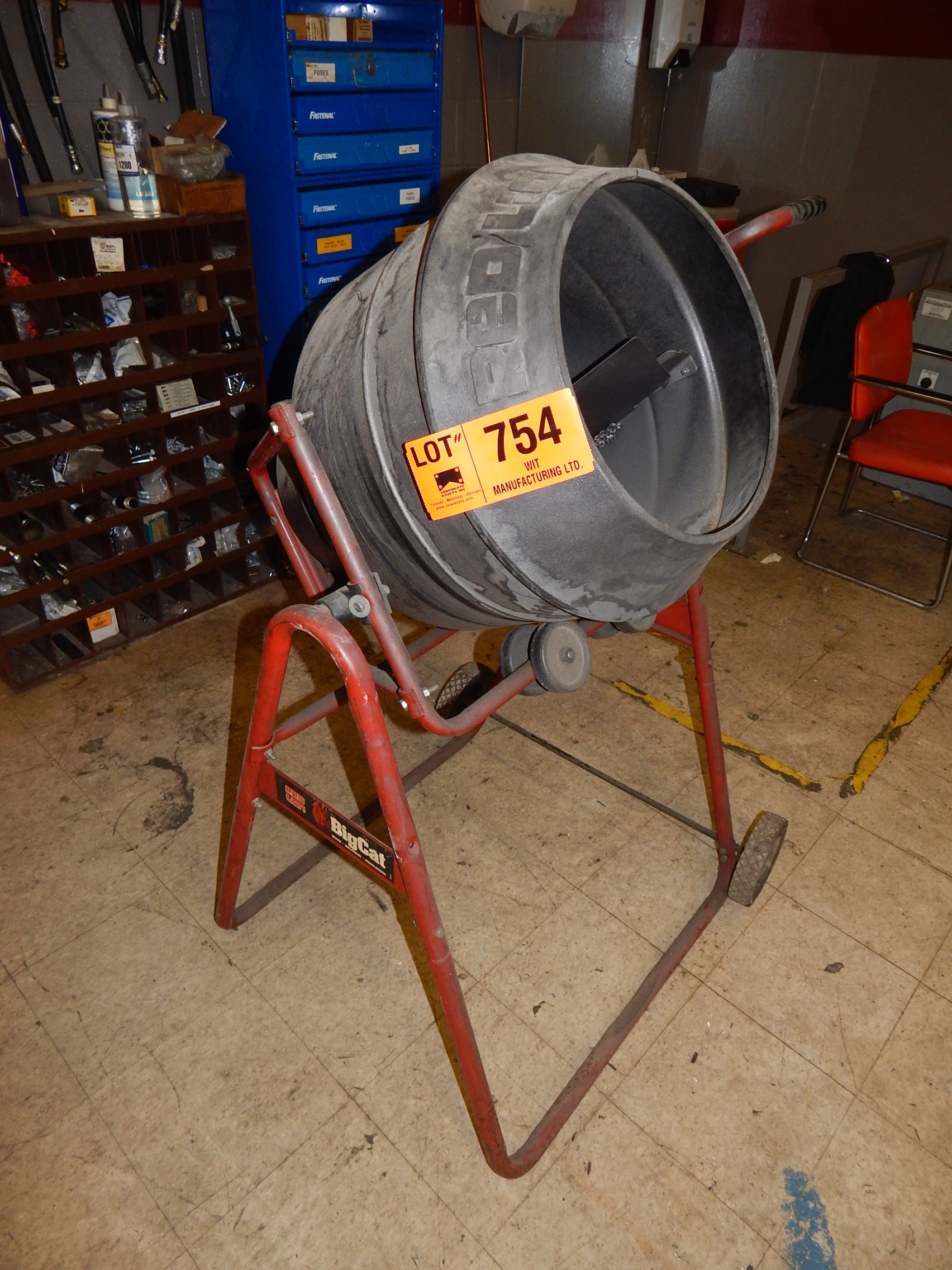 BIG CAT CEMENT MIXER