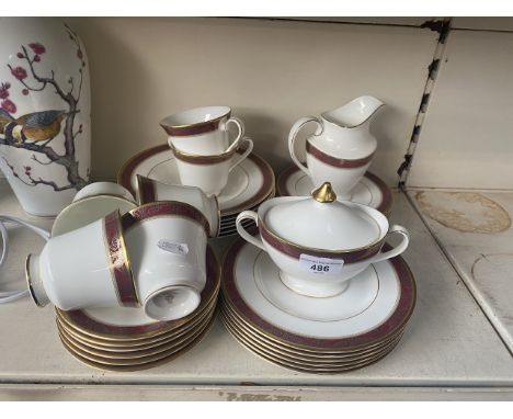 Royal Doulton 'Martinique' tea set / part dinner service comprising 6 cups, 6 saucers, 6 side plates, 6 salad/ desert plates,